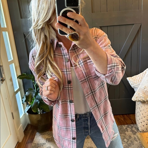 New Plaid Pink Stripe Oversized Flannel Top Shacket Button Front Shirt Top - Picture 1 of 8